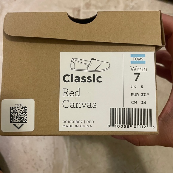 Toms Red flats size 7 - Picture 2 of 5